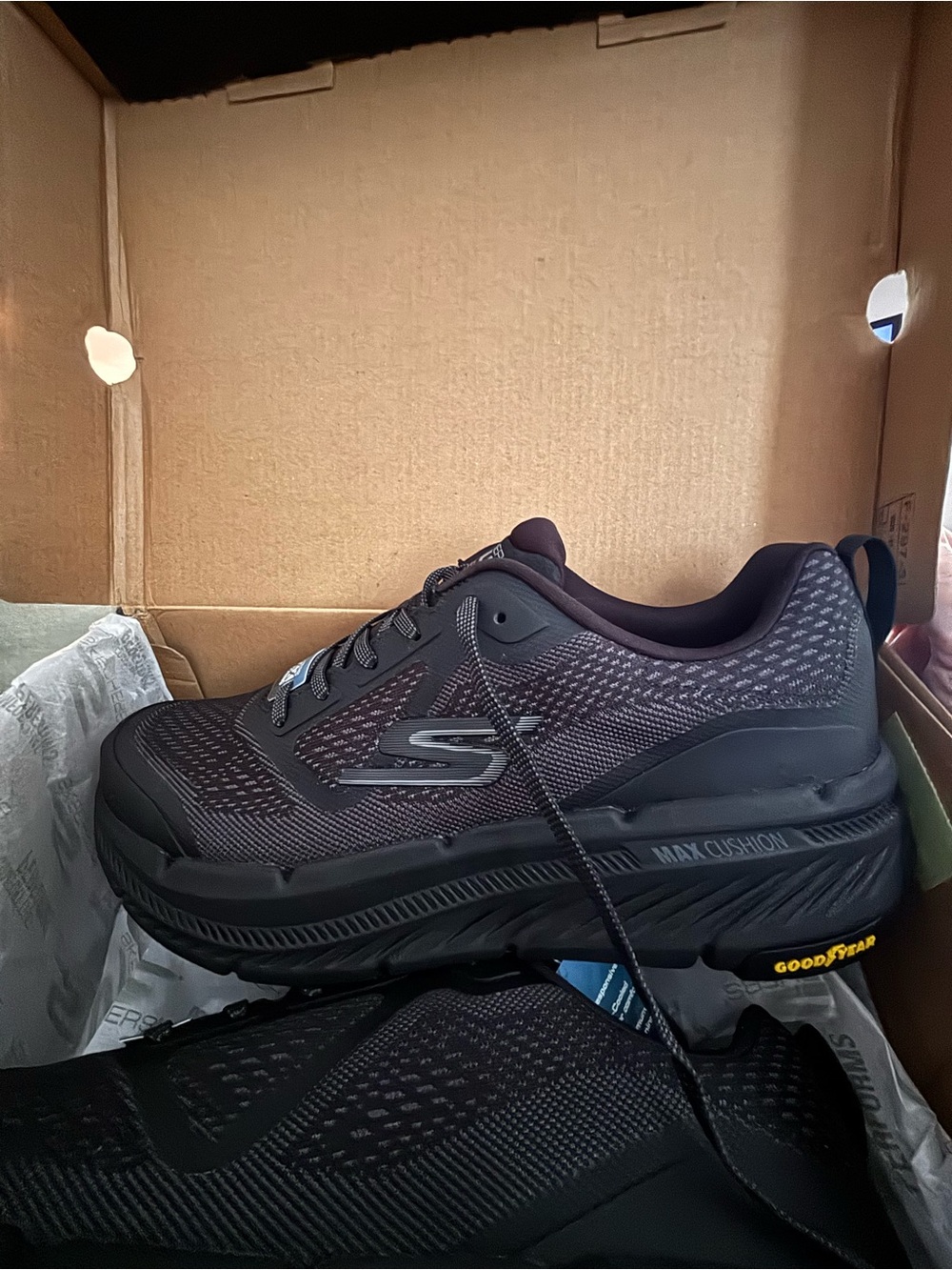 Skechers Max Cushion Athletic Lace-Up Shoe - Black